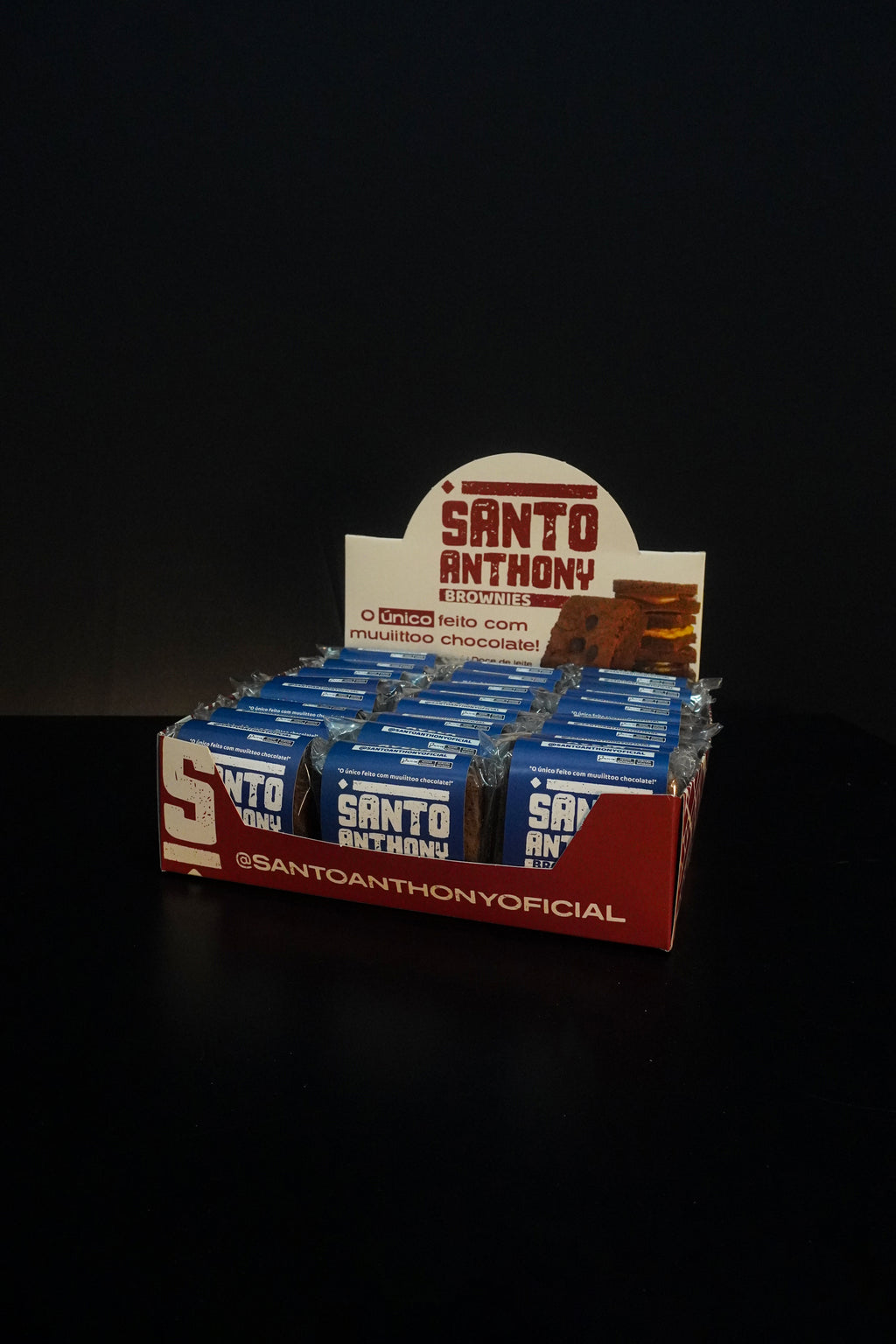 Caixa Brownie Avelã 24 unidades