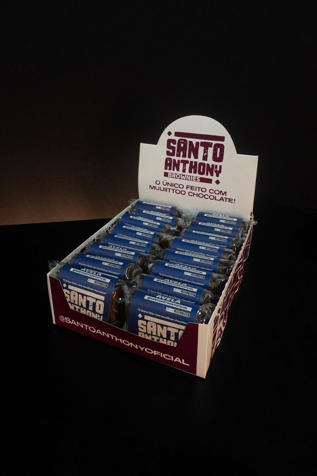 Caixa Brownie Avelã 16 unidades