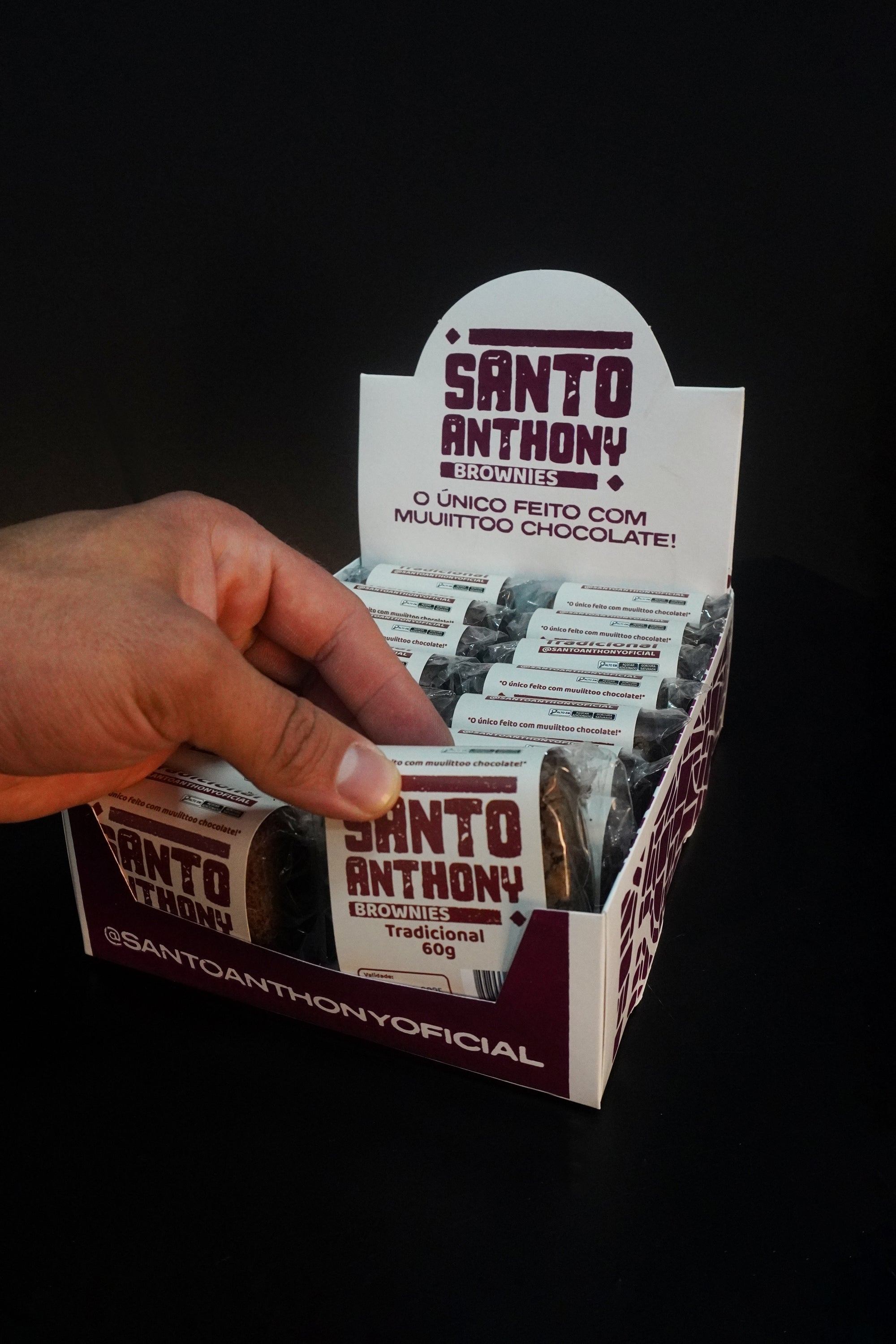 Caixa Brownie Tradicional 16 unidades